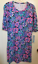 Load image into Gallery viewer, LuluB BEACHTIME Travel Dress with Side Pockets and Ruched Sleeve
