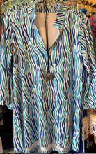 Load image into Gallery viewer, LuluB Key Hole Tunic with a Demi Stand Up Collar, and 3/4 Sleeve Tunic with SPF50+ Sun Protection