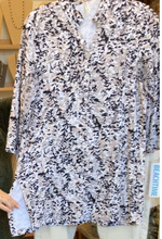 Load image into Gallery viewer, Beachtime Women’s V-Neck Tunic – Sun Protection, Cooling, Stylish