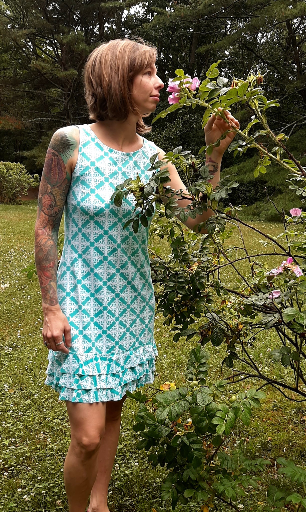LuLu B Sleeveless Travel Dress with Ruffle Bottom – Nabos
